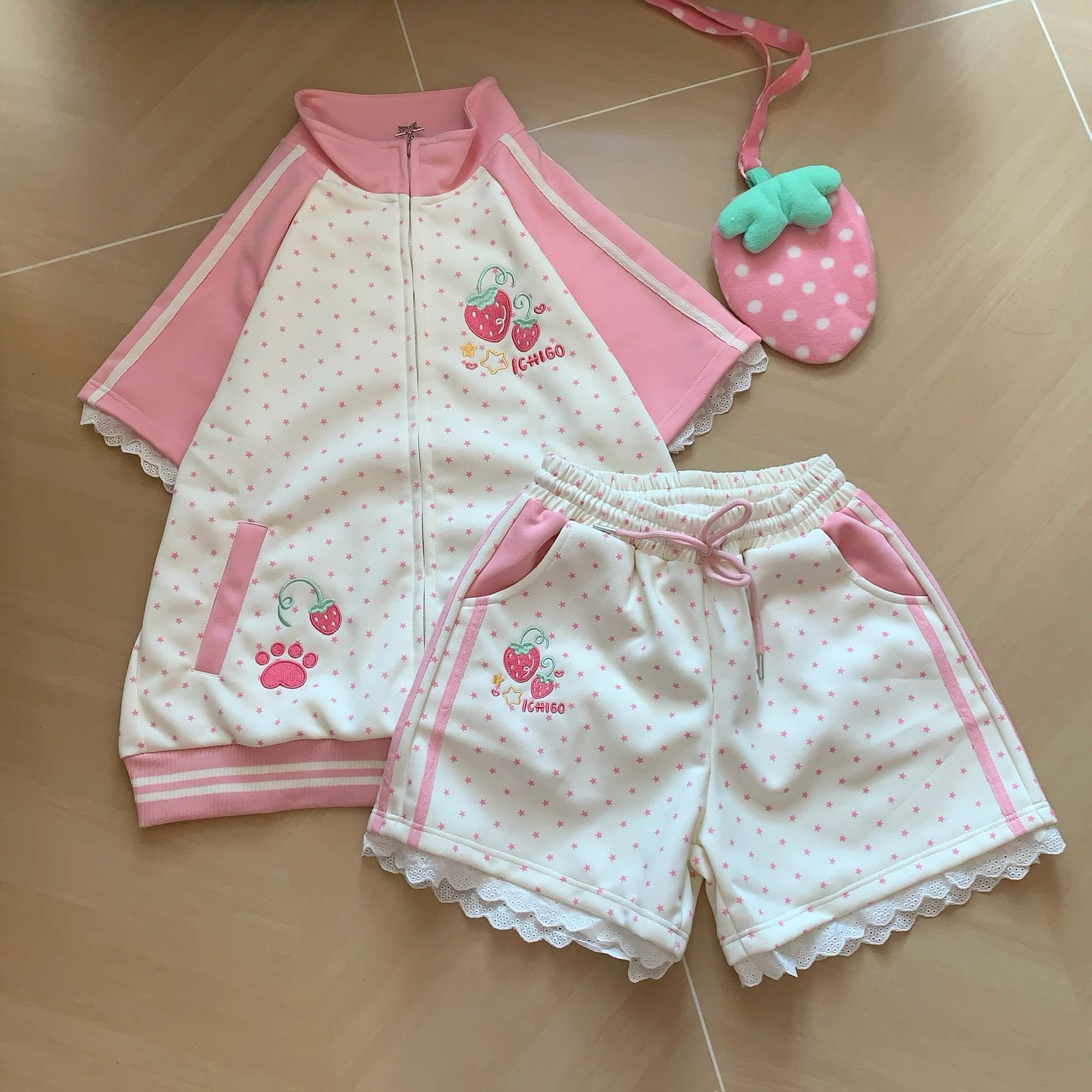 Милые повседневные комплекты:  – обзор и цена Embellish Knit